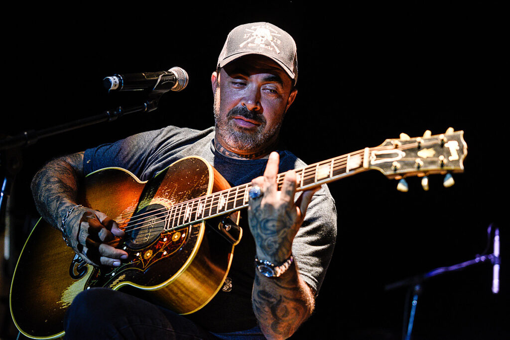 Aaron Lewis